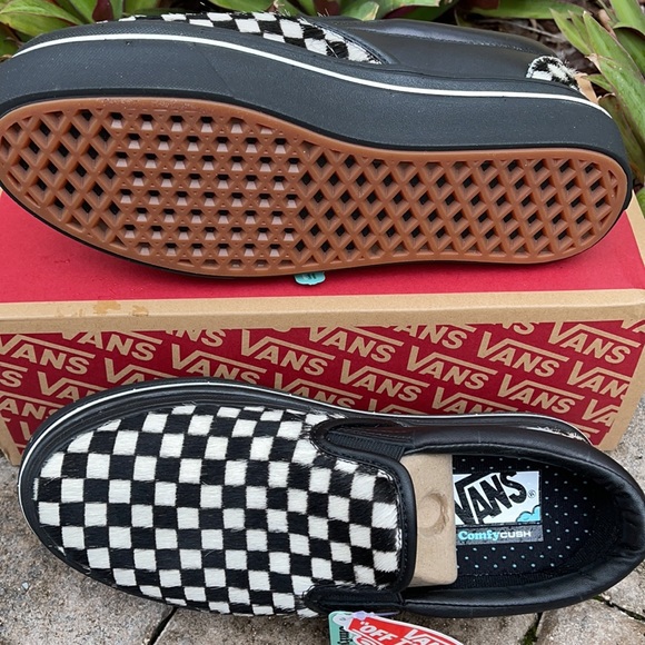 VANS SUPER COMFYCUSH S FURY PLATFORMS WMNS - Picture 4 of 16